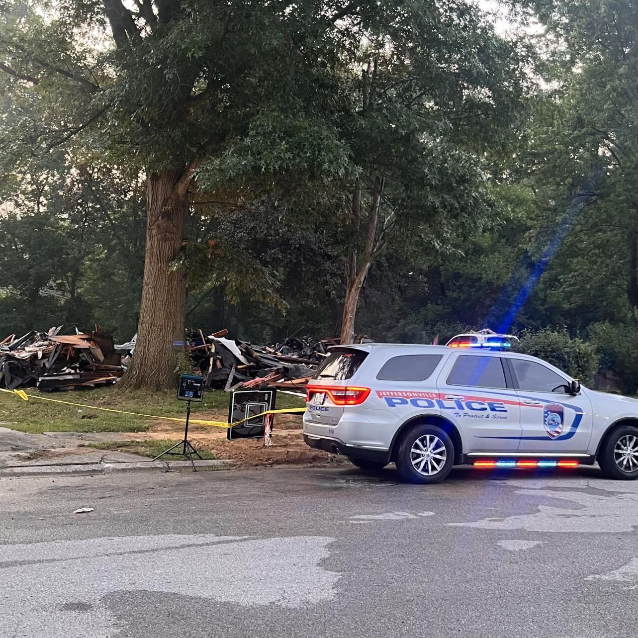 Jeffersonville house explosion debris